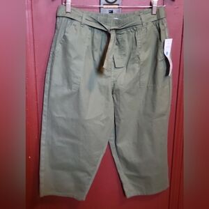 Just Be Women's Belted Straight Leg Crop Pants in Olive Green Size M